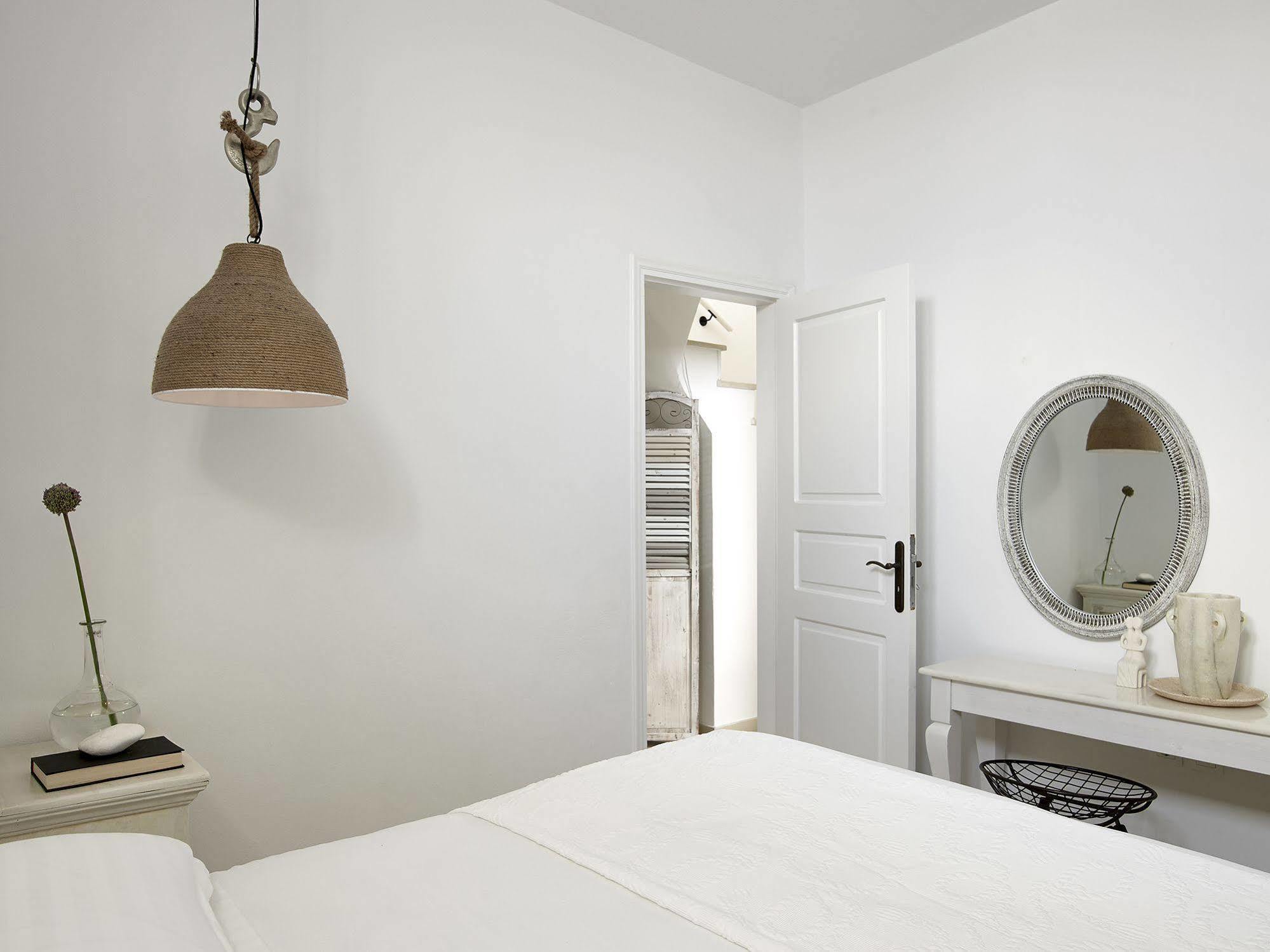 Mythique Villas & Suites Ія Екстер'єр фото