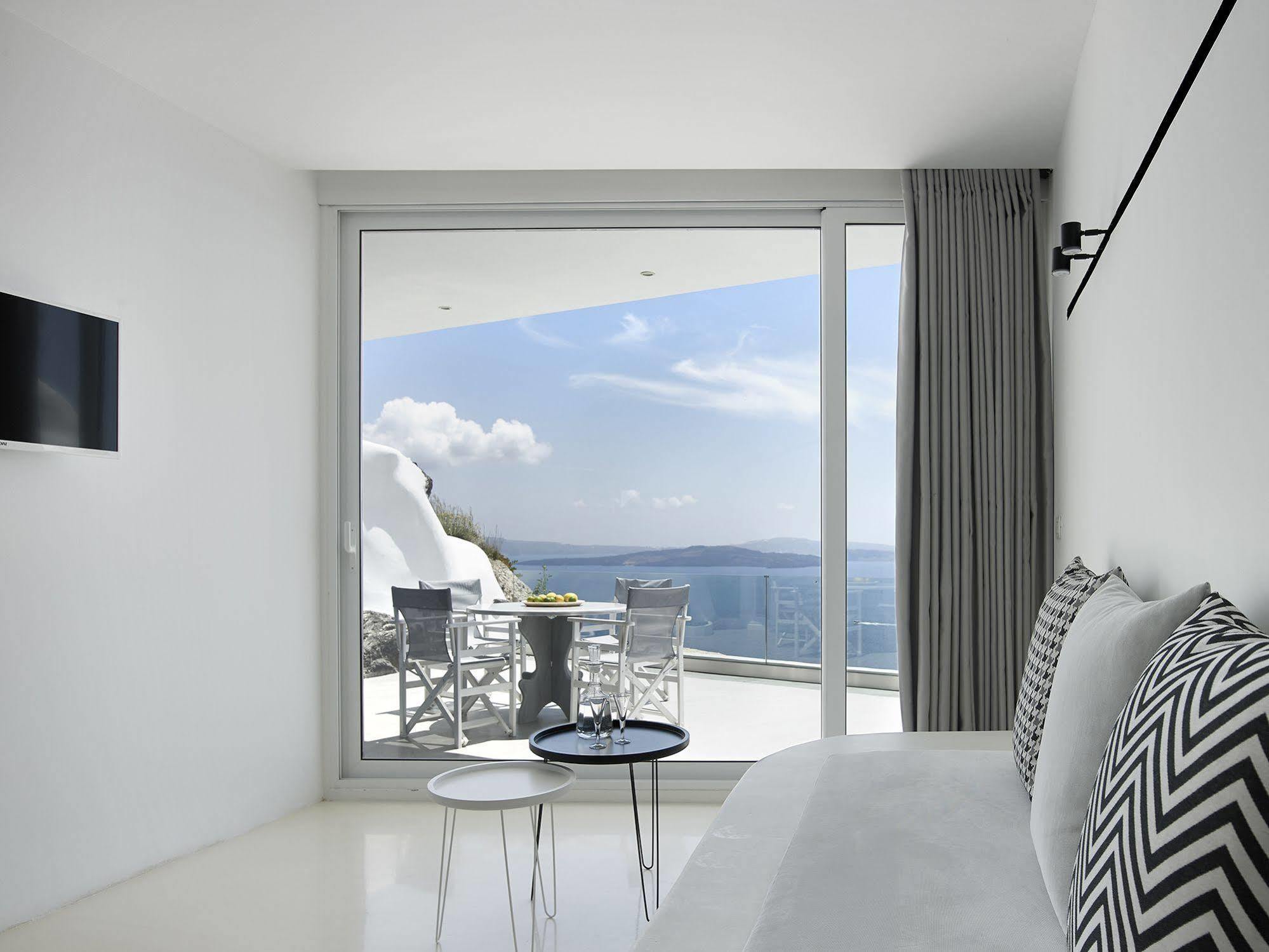 Mythique Villas & Suites Ія Екстер'єр фото