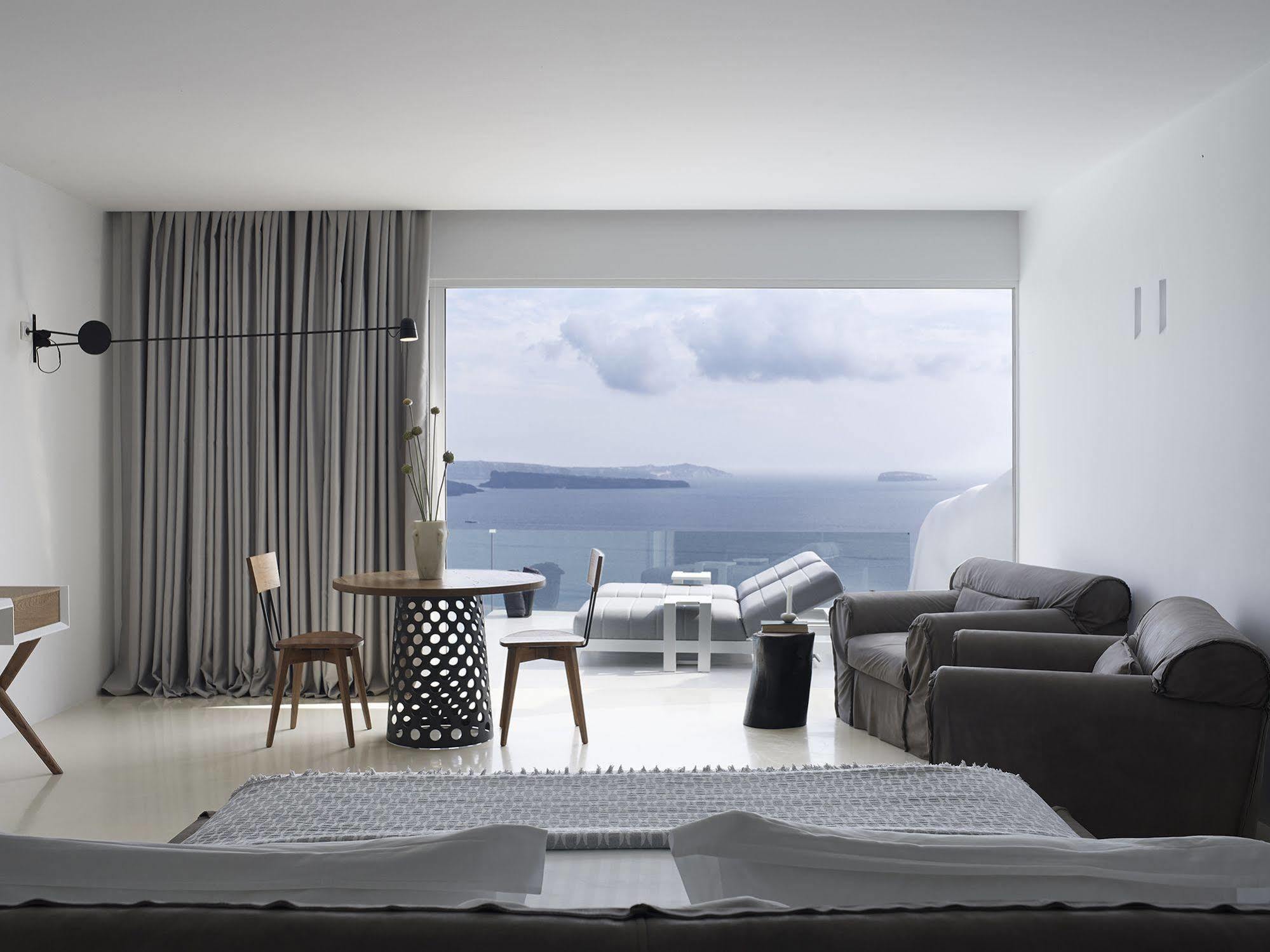 Mythique Villas & Suites Ія Екстер'єр фото